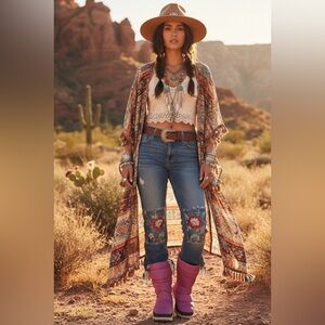 Skechers bohemian women’s boots size 6 super cozy winter , snow , cold weather